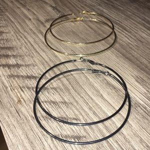 Two pairs Faux hoop earrings